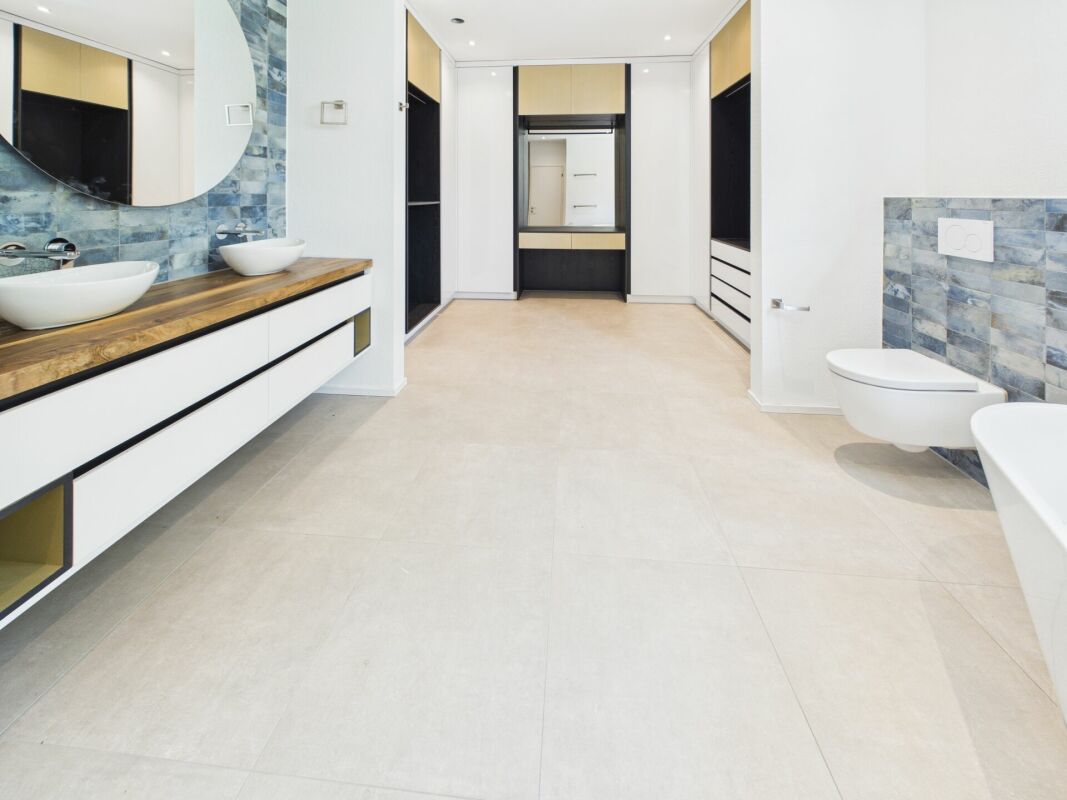 Exklusive 5.5-Zimmer-Terrassenwohnung in Umiken -  Bild 2