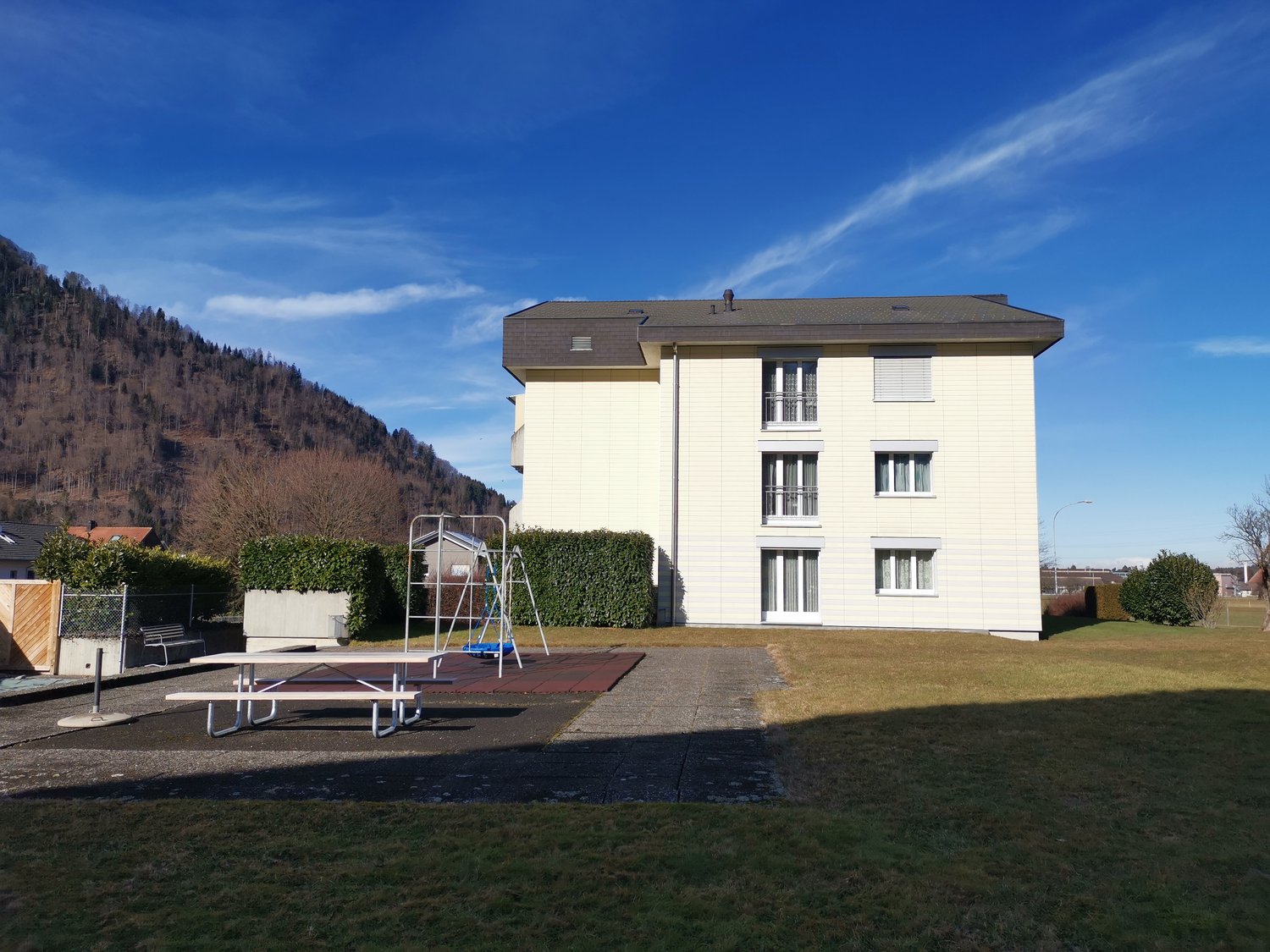 Erstbezug nach Komplettsanierung -  Bild 2