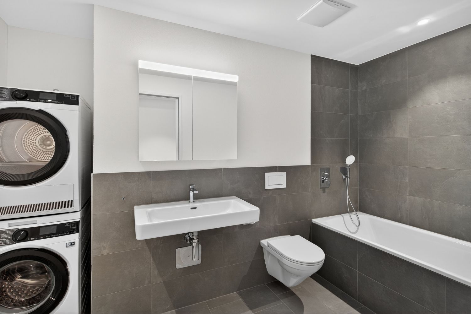 Hochwertige Neubauwohnung an ruhiger und zentraler Lage - Bild 10