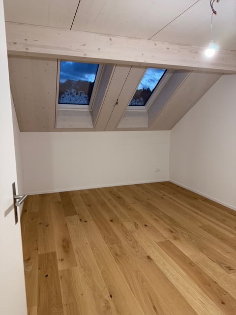 Moderne 5-Zimmer-Duplex-Wohnung in ruhiger Lage von Roggwil - Bild 7