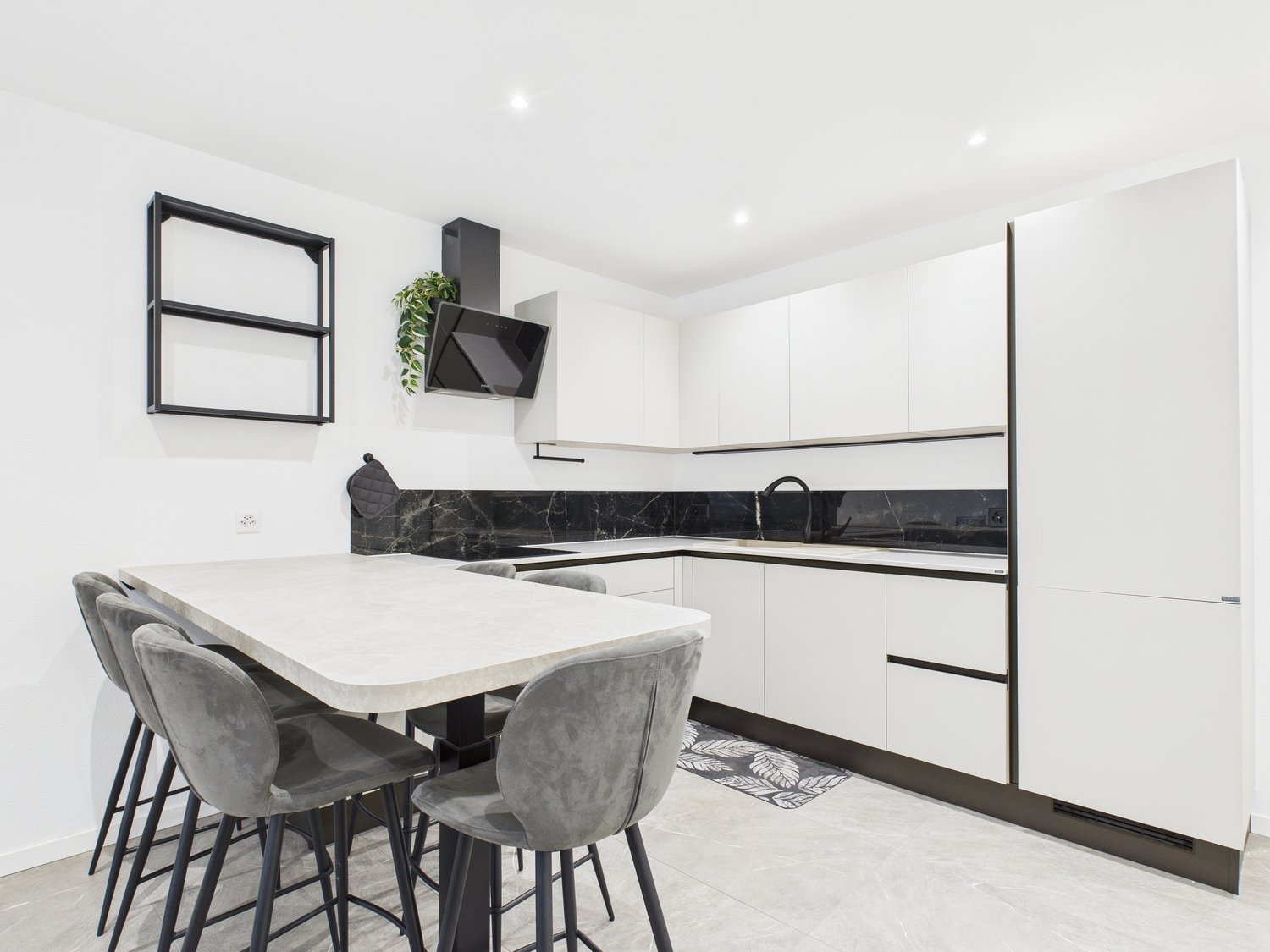 NUOVA COSTRUZIONE: APPARTAMENTO DI 3,5 LOCALI CON GIARDINO E POSTO AUTO PRIVATO -  Bild 5