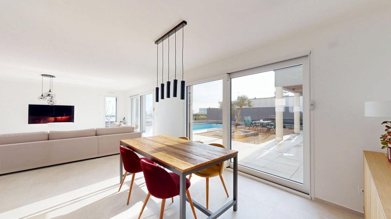 Modern 6-Room Villa with Pool in Folgensbourg -  Bild 7