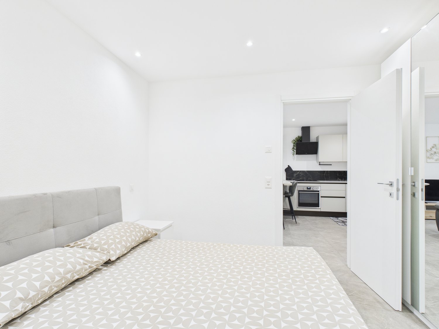 NUOVA COSTRUZIONE: APPARTAMENTO DI 3,5 LOCALI CON GIARDINO E POSTO AUTO PRIVATO -  Bild 12