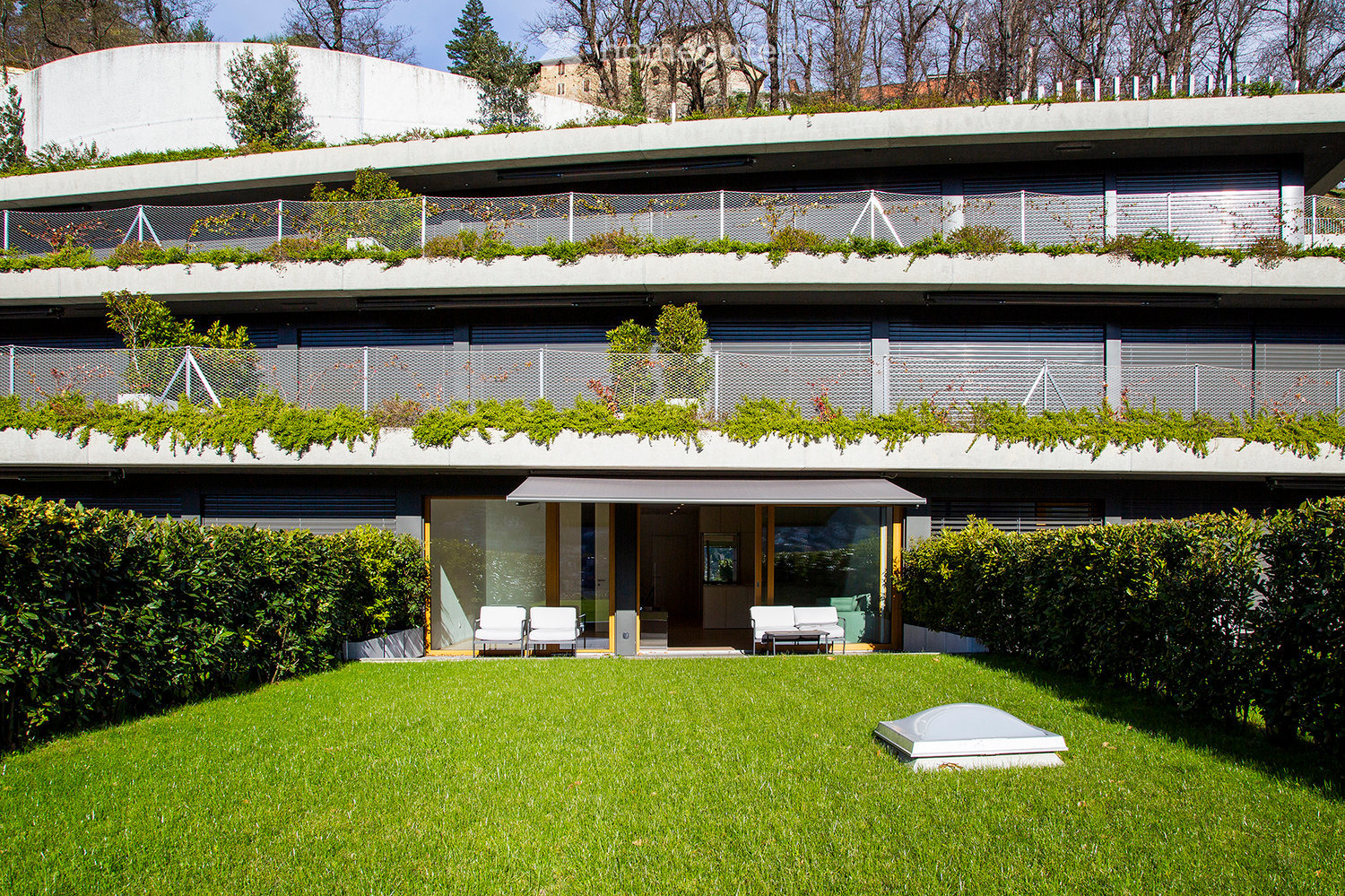 Moderne 2.5-Zimmer-Wohnung mit Stadtblick in Lugano -  Bild 1