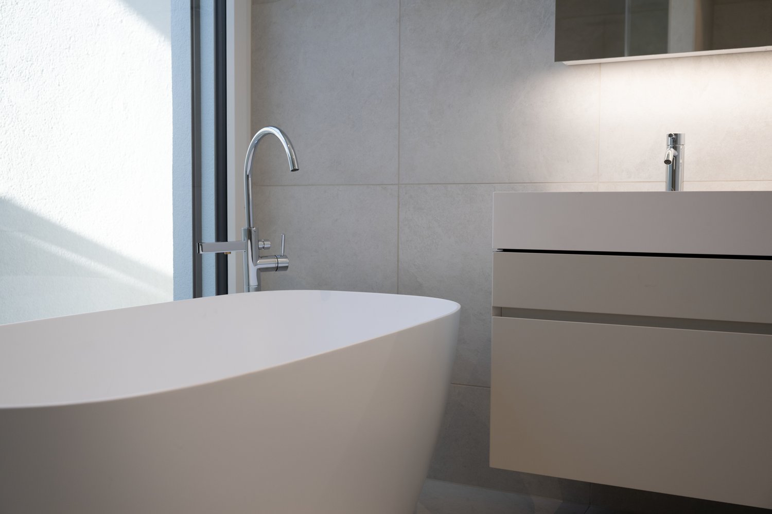 Ankommen. Aufatmen. Ein Jahr zinsfrei. - Badewanne