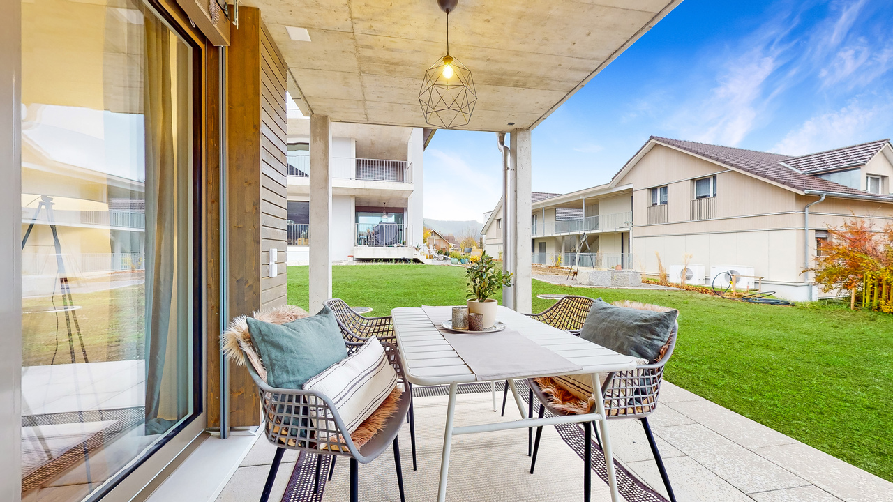 Freisehendes Einfamilienhaus - 4.5 Zimmer  -> Neubau - Sitzplatz