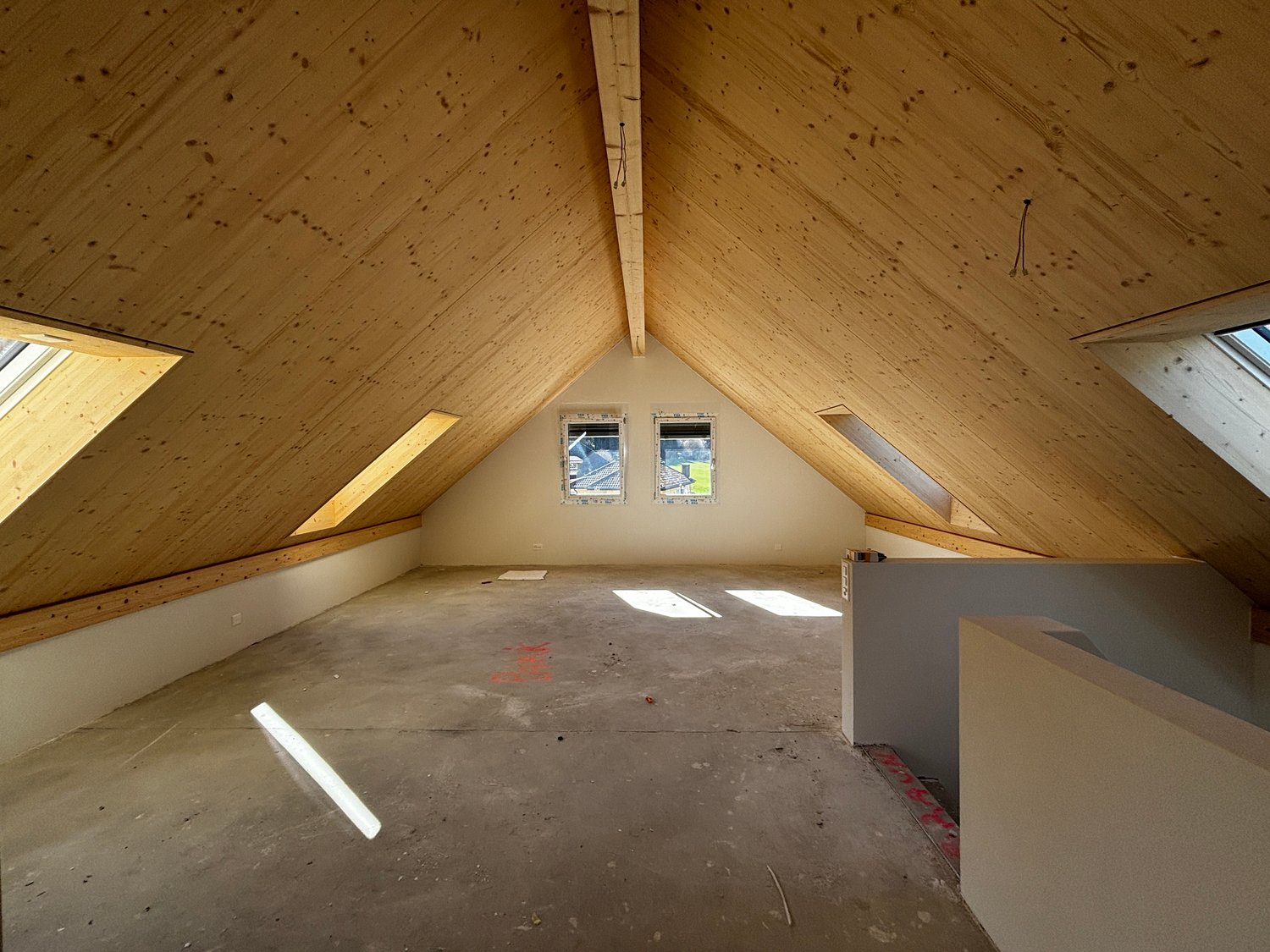 XXL 5.5-Zimmer-Doppeleinfamilienhaus Neubau in ruhiger Lage von Brittnau - Bild 8