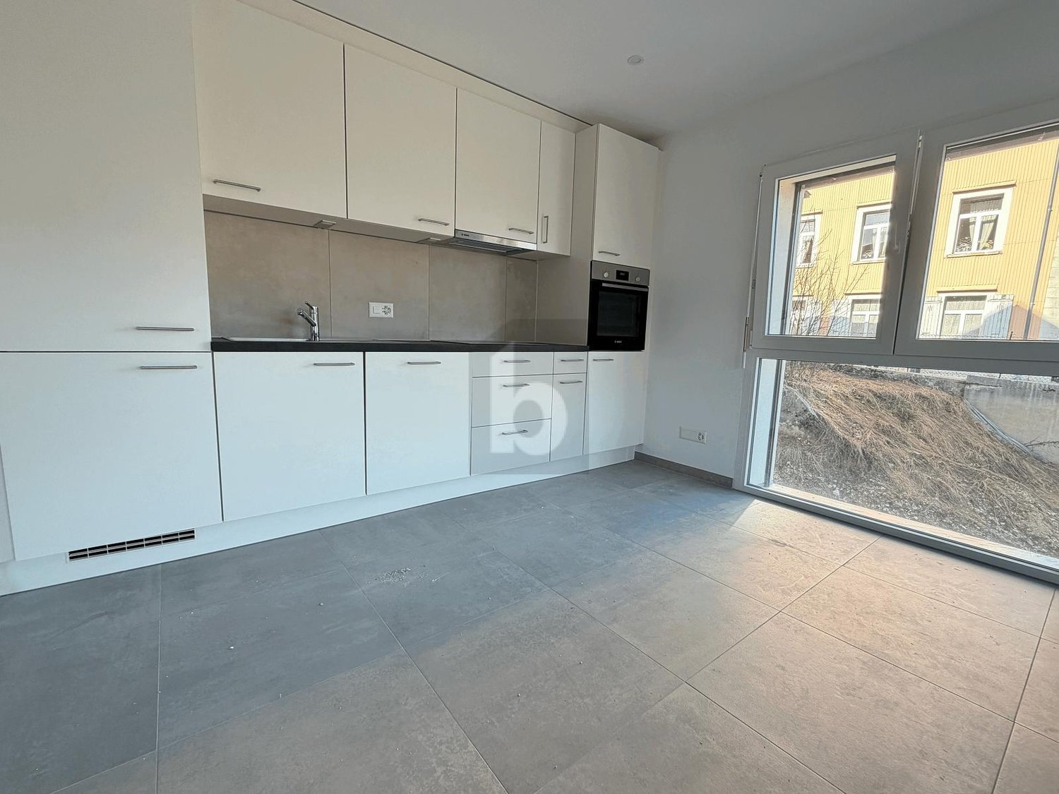 AVEC GRAND BALCON AU SUD - NEUF  (LOT15) - Bild 3