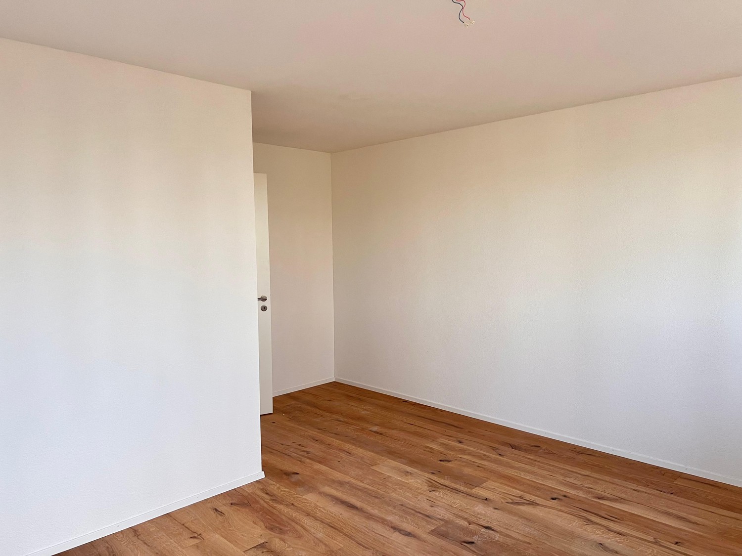 Neubau Erstbezug - Hochwertiges 5.5 Zimmer Reihenhaus mit Garten -  Bild 13