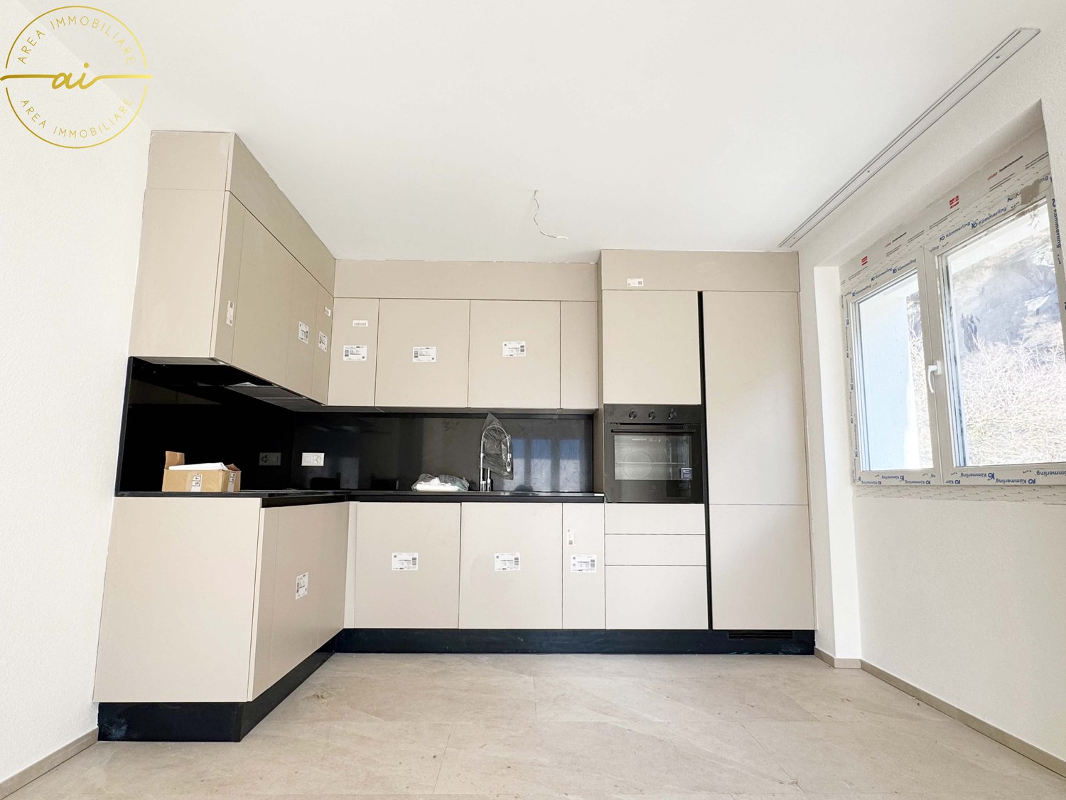 MODERNO 4.5 LOCALI DI NUOVA COSTRUZIONE CON TERRAZZA A CRESCIANO - Bild 1