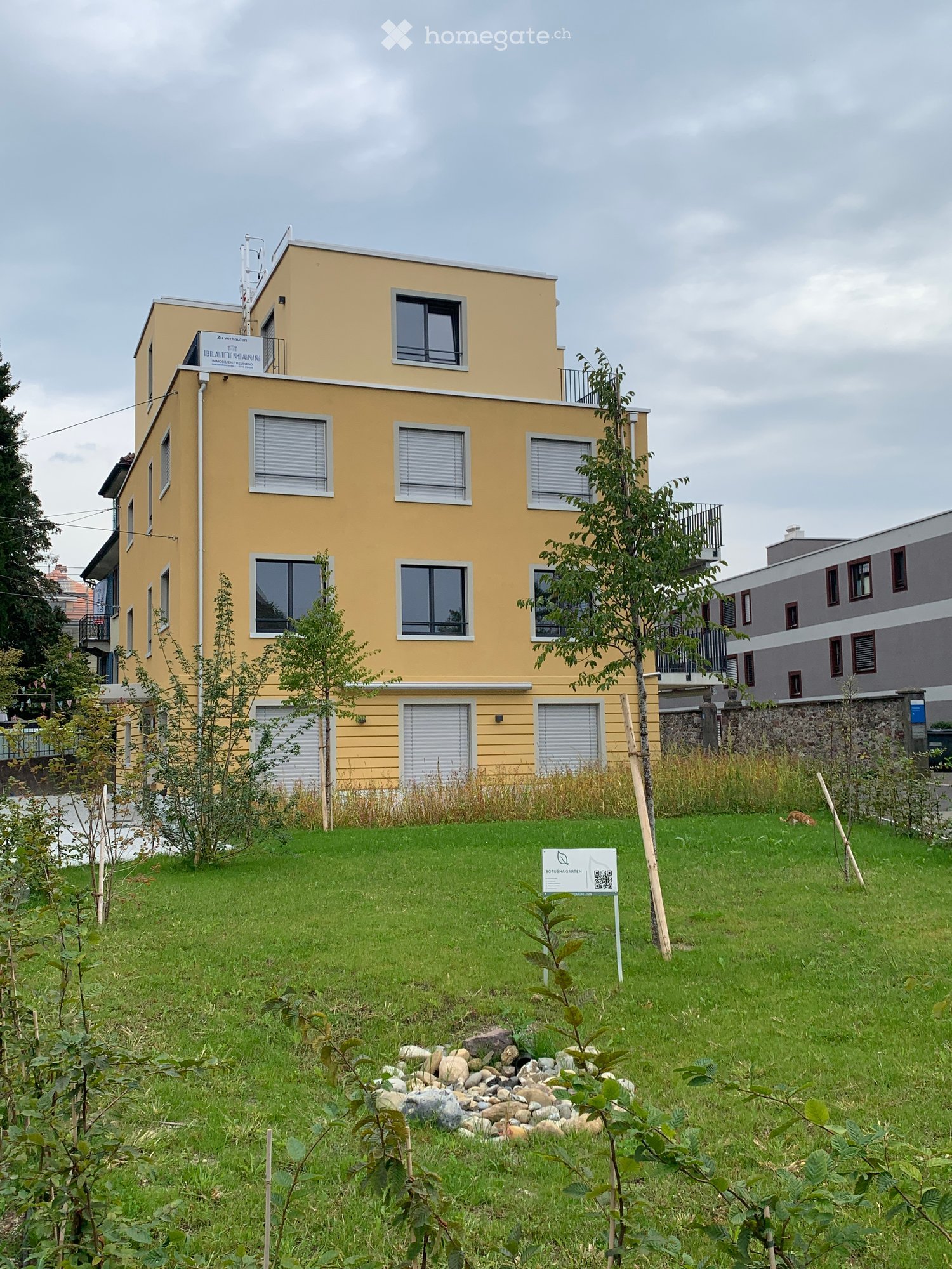 2 TAGE DER OFFENEN TÜRE !! CHARMANTE 2.5-ZIMMER ATTIKAWOHNUNG - 4 TERRASSEN – ZENRTAL IN HÖNGG - Bild 2