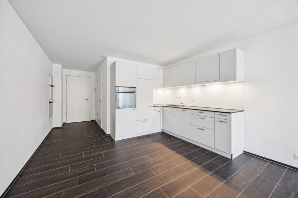 ERSTVERMIETUNG: 1.5-Zimmer Wohnung an bester Lage in Oerlikon - 3