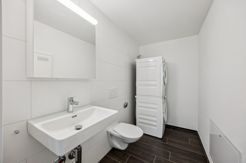 ERSTVERMIETUNG: Moderne Split-Level-Wohnung mit Charme in Oerlikon - Bild 4