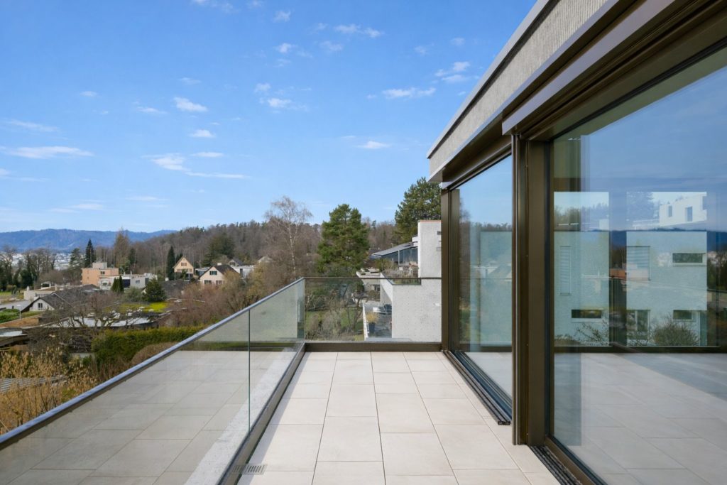 Exquisite 4.5 Zimmer Attikawohnung in Küsnacht ZH - Walde Immobilien