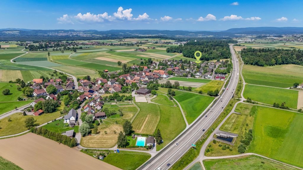 Ebenerdig wohnen: stilvolle 3.5-Zimmer-Wohnung mit grossem Sitzplatz - Oerlingen 3