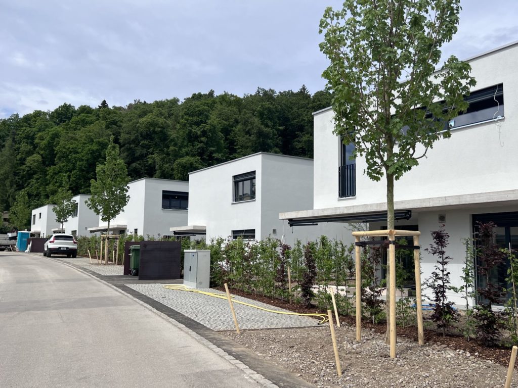 Projektankündigung - Einfamilienhäuser in Oetwil -  Bild 1