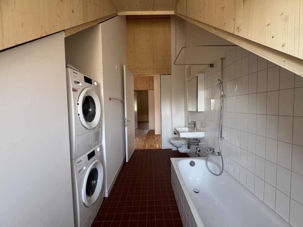 Attraktive 4.5-Zimmer Wohnung in Niederhasli -  Bild 4