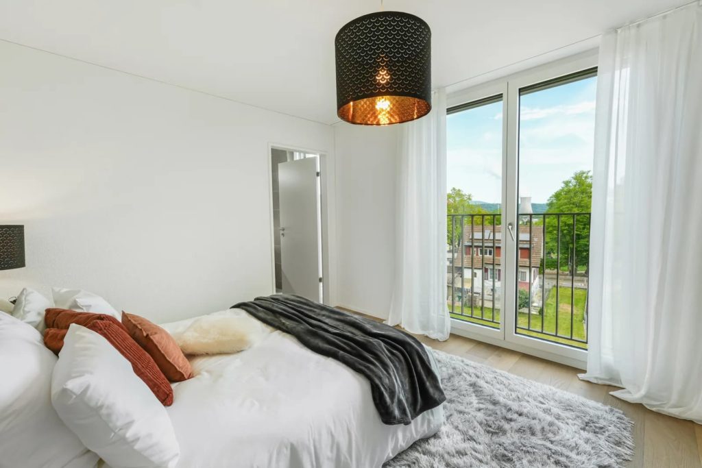 Attikawohnung mit viel Privatsphäre, Blick ins Grüne und 97 m² Terrasse -  Bild 3