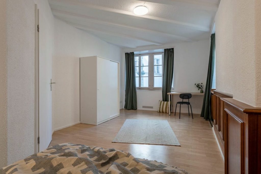 Top Gelegenheit - möblierte WG-Zimmer in Brugg AG -  Bild 9