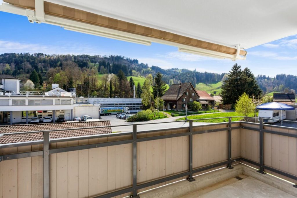 Zu verkaufen an der Bleichelistr. 5 im Bühler, bei Teufen: 3.5 Zimmer Erstbezugswohnung mit grosszügiger Einteilung im 1.OG. - Bild 8