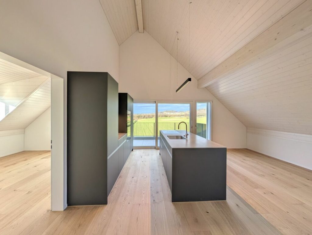 Unverbaubare Sicht in die Landwirtschaftszone und den Uetliberg garantiert! - Bild 2