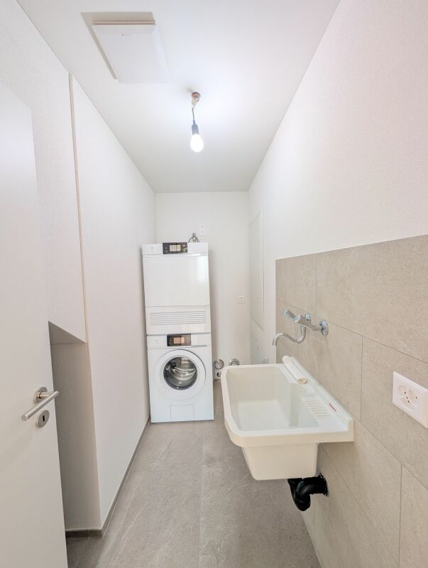 Charmante 4.5-Zimmer-Dachmaisonette mit zwei sonnigen Balkonen - Bild 10