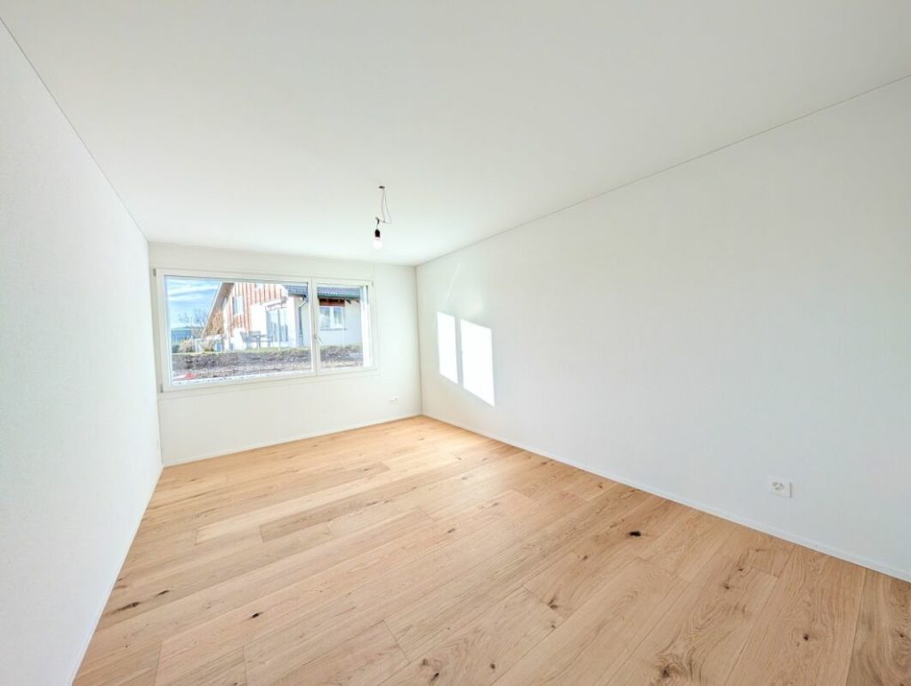 Familienwohnen mit Garten und viel Stauraum - Bild 7