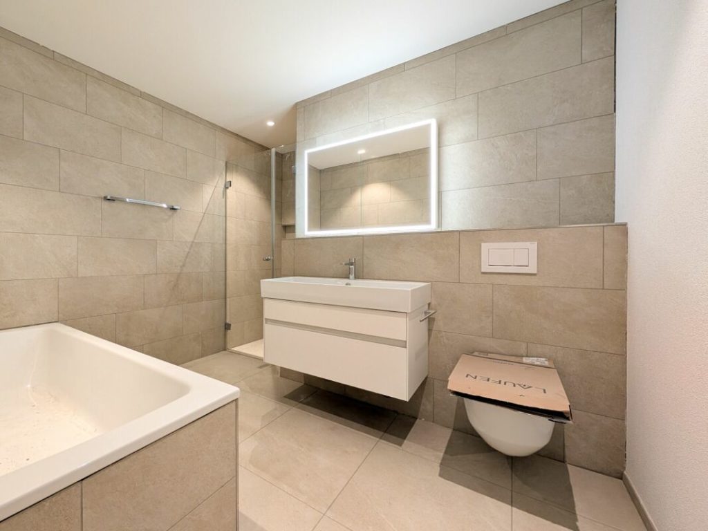 Familienwohnen mit Garten und viel Stauraum - Bild 7