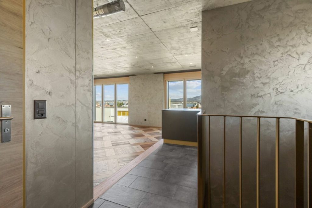 Auftiergarten: Gartenwohnen mit Seeblick - Korridor