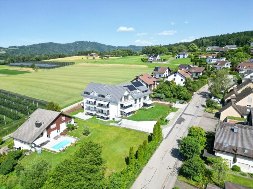 Unverbaubare Sicht in die Landwirtschaftszone und den Uetliberg garantiert! -  Bild 11