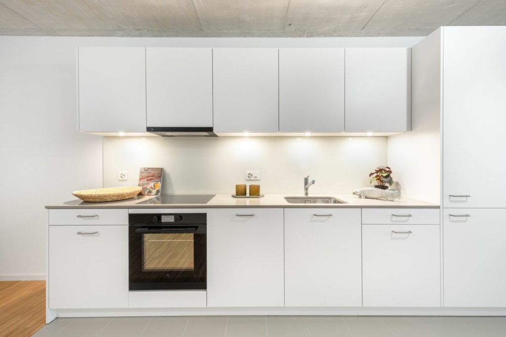 Einzigartige Loftwohnung mit Bogenfenster und Dachterrasse -  Bild 7