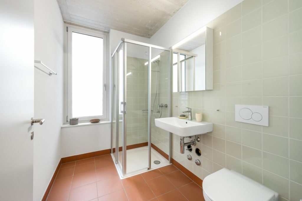 Einzigartige Loftwohnung mit Bogenfenster und Dachterrasse -  Bild 8