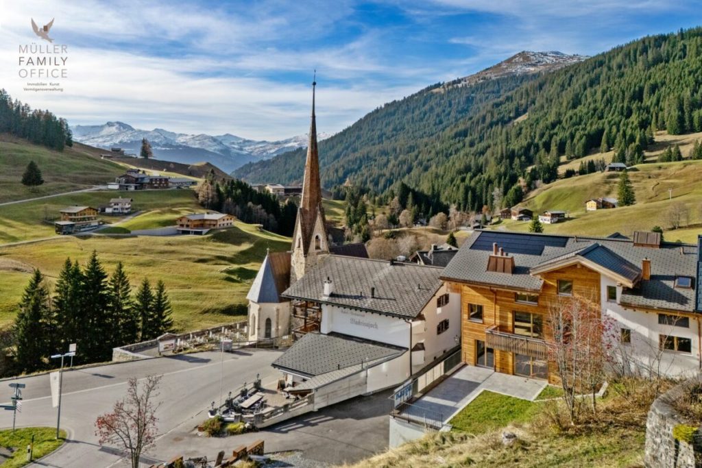 Neubau Wohntraum im modernen Bergchic - 4 1/2 Zimmer-Wohnung mit grosser Panorama Terrasse (Zweitwohnung) - Bild 4