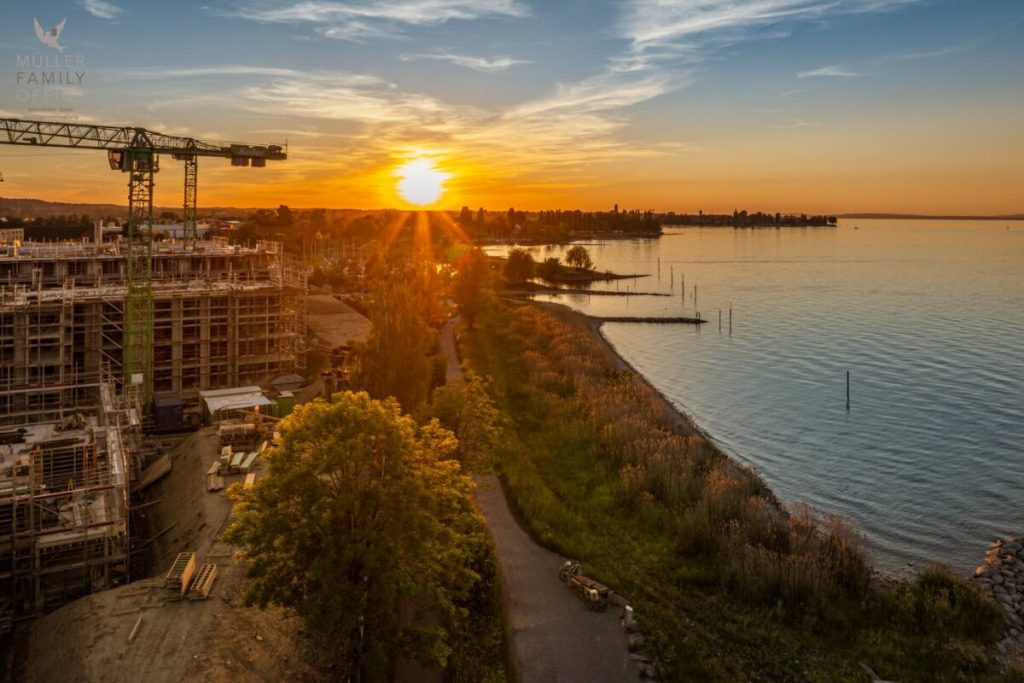 Neubau-Projekt Arrivée: Einmalige 6 1/2 Zimmer-Wohnung mit traumhafter Seesicht -  Bild 2