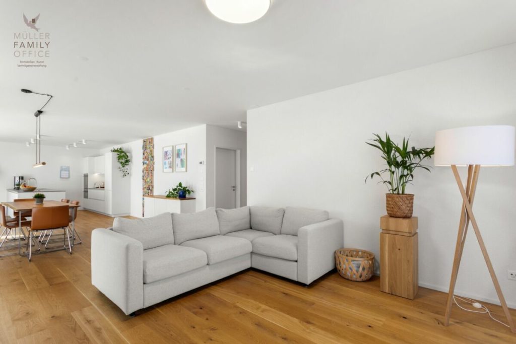 Neuwertige 5 1/2 Zimmer-Minergie-Wohnung mit grossem Balkon und hochwertigem Ausbau -  Bild 9