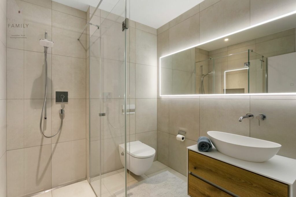 Neuwertige 5 1/2 Zimmer-Minergie-Wohnung mit grossem Balkon und hochwertigem Ausbau -  Bild 13