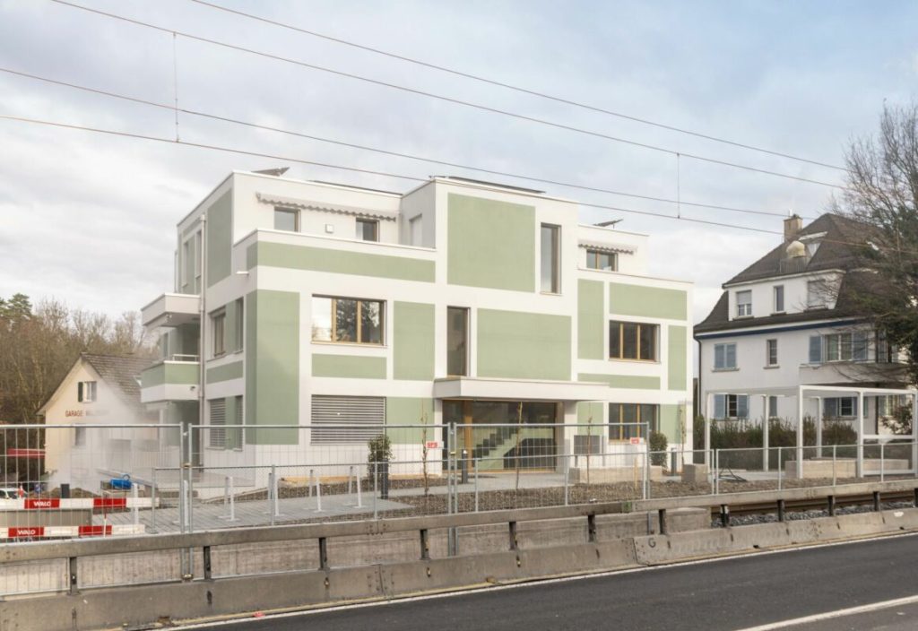 3 1/2 Zimmer Attika in Zollikerberg - steueroptimiertes Stadtdomizil - Bild 1